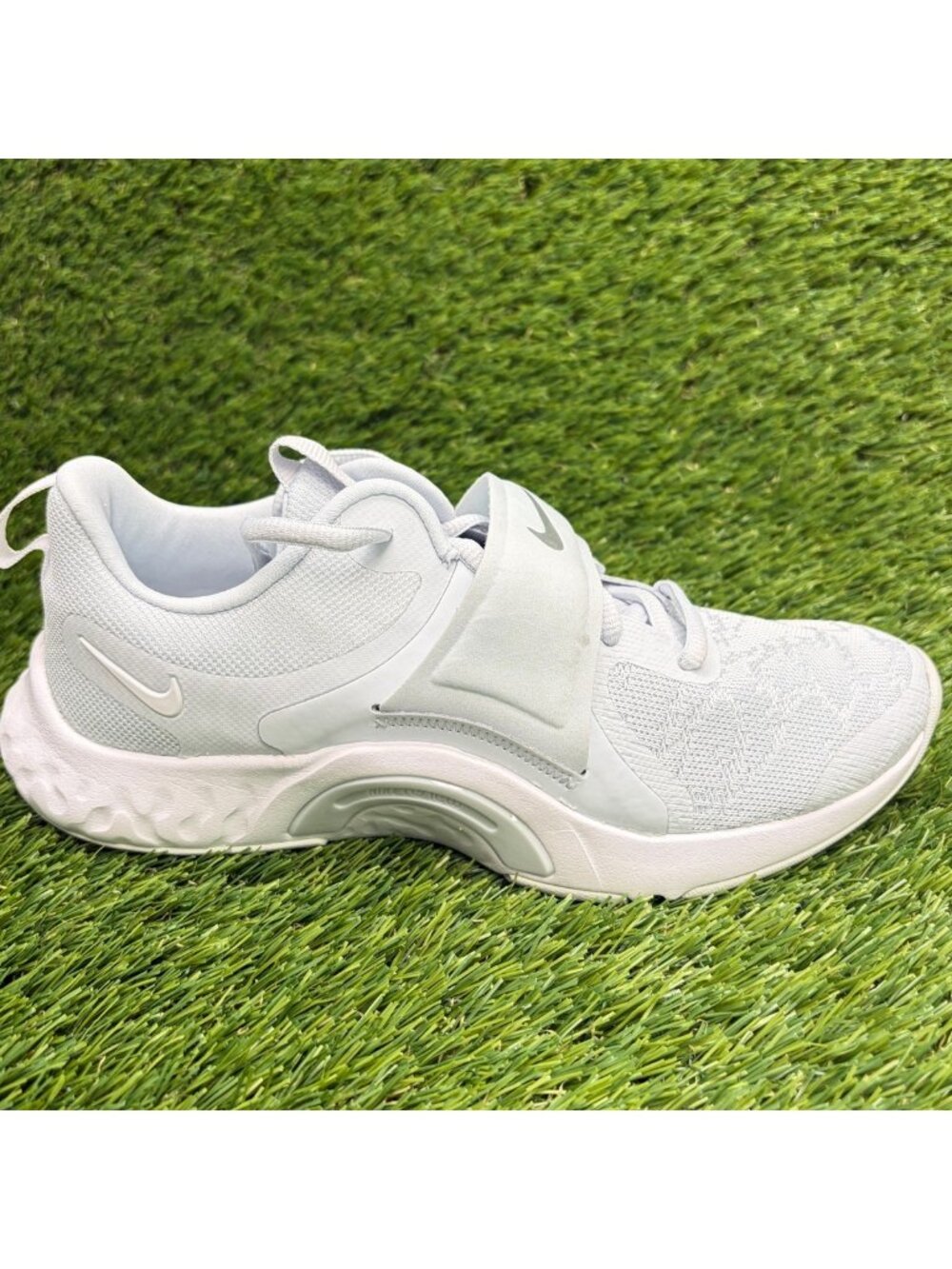 Nike Renew In-Season TR 12 Womens Size 6 Blue Athletic Running Shoes Sneakers